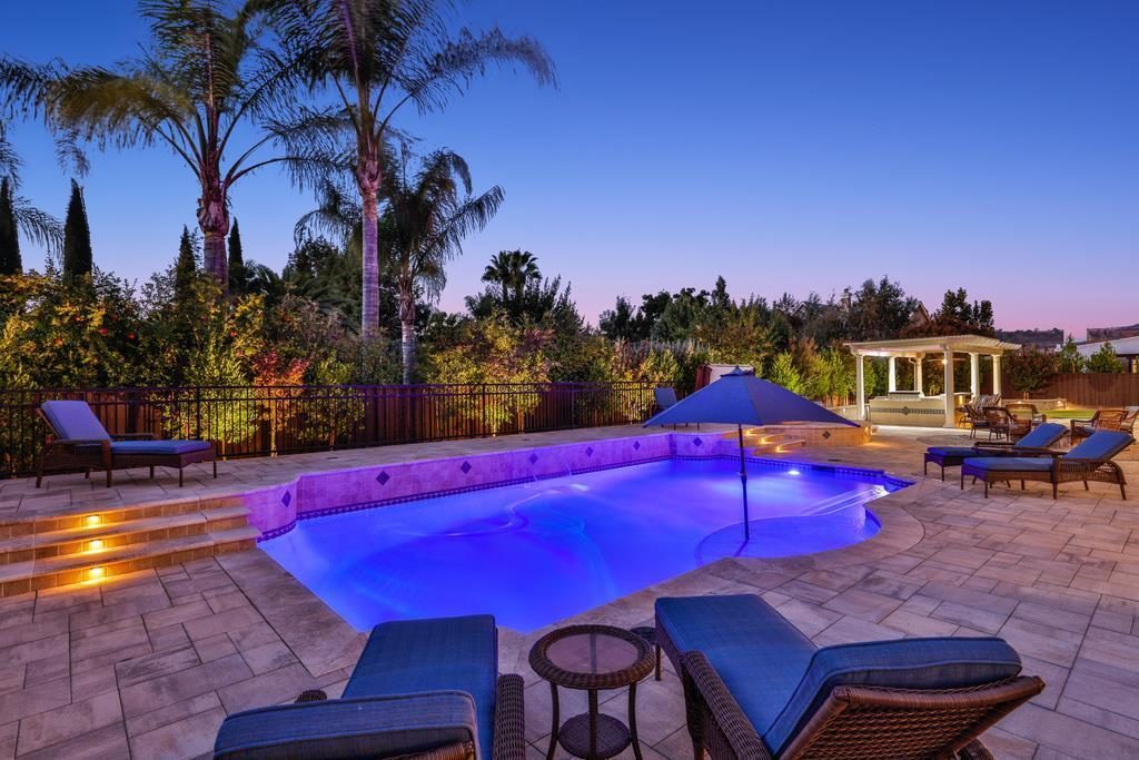 Twilight exterior real estate photography – Orange County